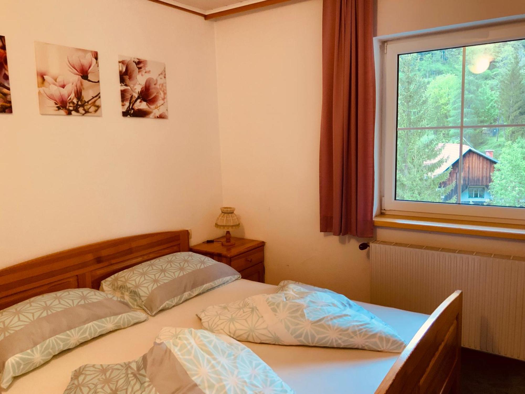 Motel Brunner Apartments & Zimmer Bad Eisenkappel Pokoj fotografie